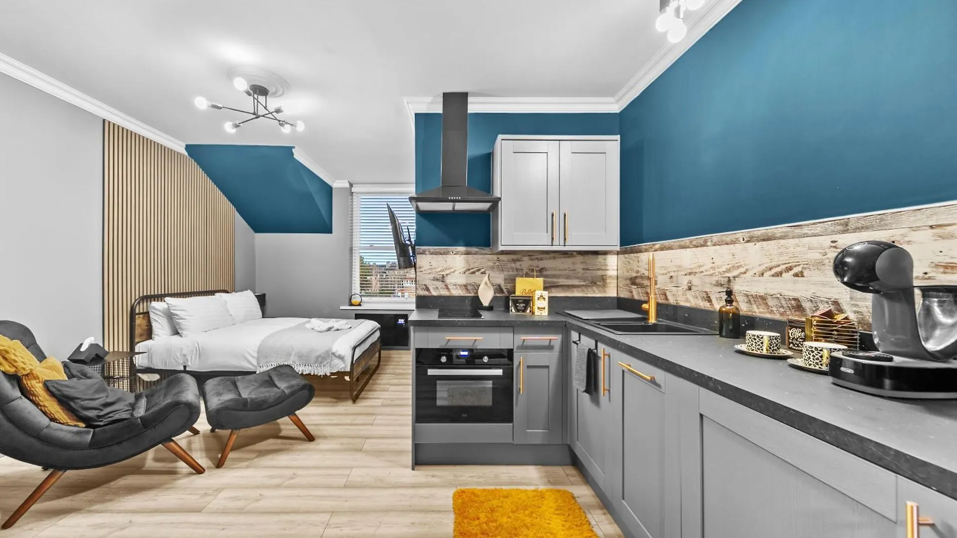 Downtown Studio 3 - Harrogate Town Centre